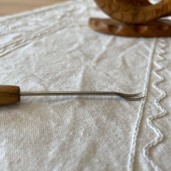 Mid Century Fish Cocktail Fork Holder - Picture 8 of 13